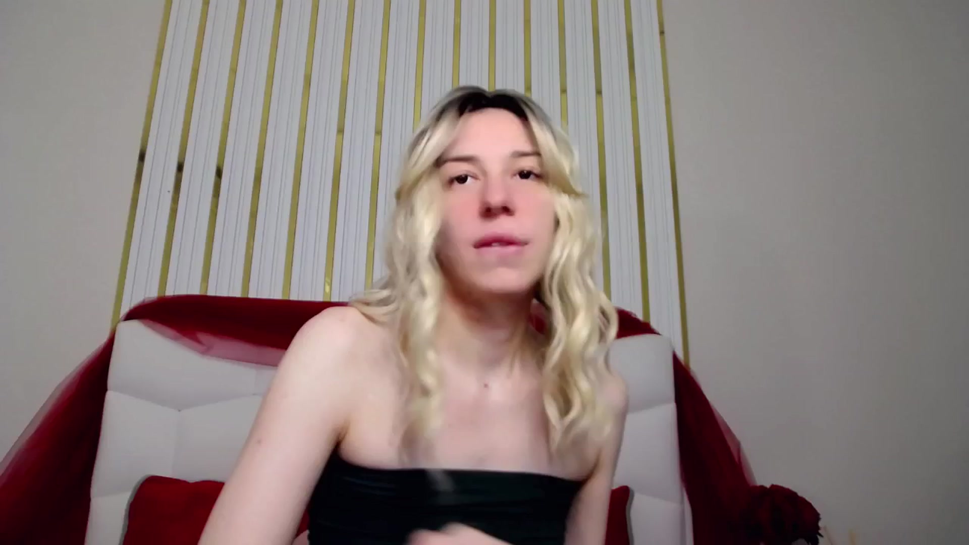 Gallery image thumbnail from AlinaBlank's myfreecams stream on, 01/26/2026, 12:06 image 9 of 20