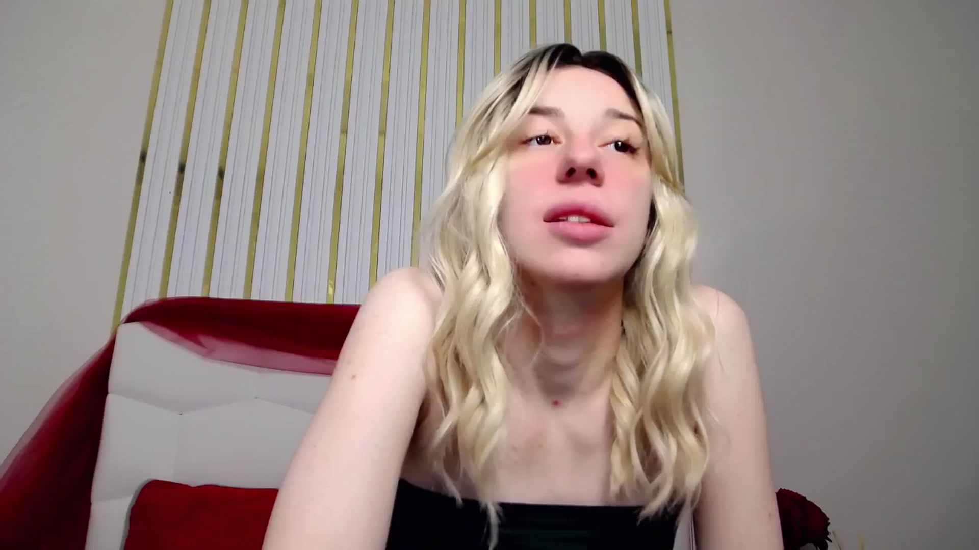 Gallery image thumbnail from AlinaBlank's myfreecams stream on, 01/26/2026, 12:06 image 1 of 20
