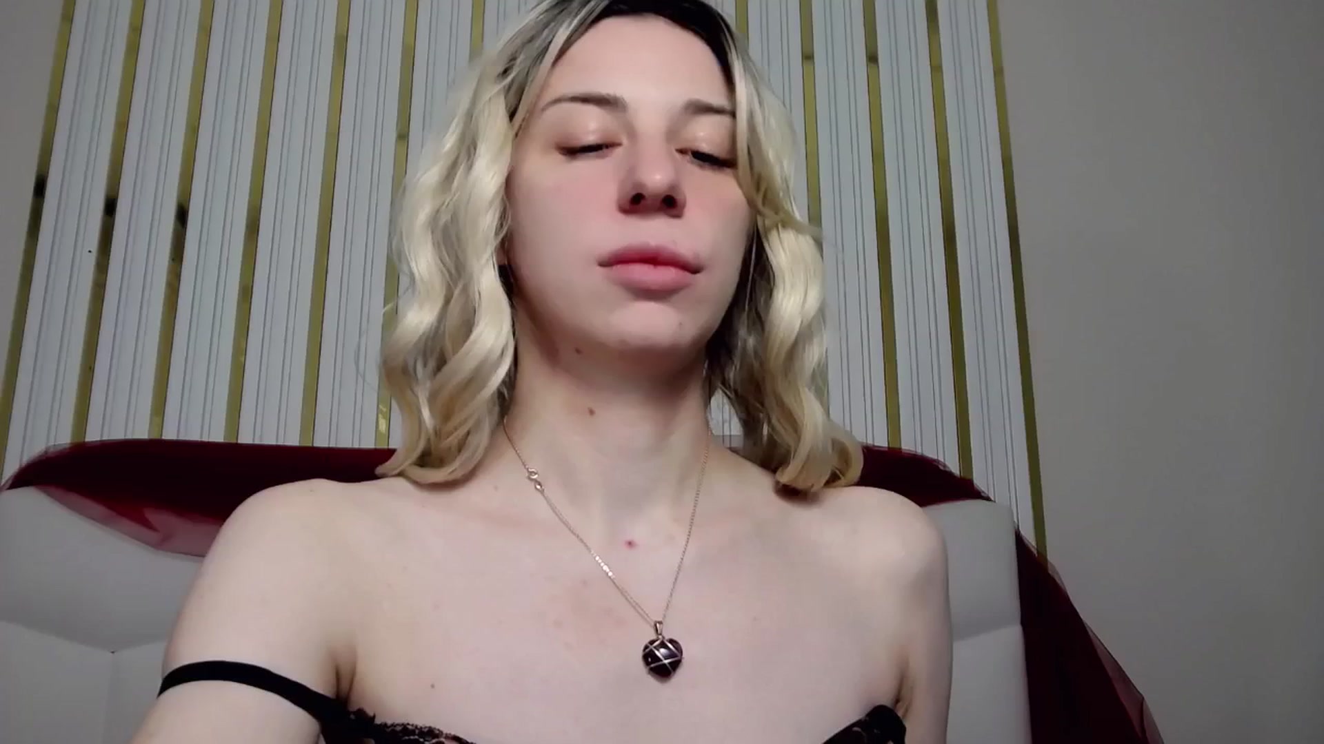Gallery image thumbnail from AlinaBlank's myfreecams stream on, 01/29/2026, 10:56 image 20 of 20
