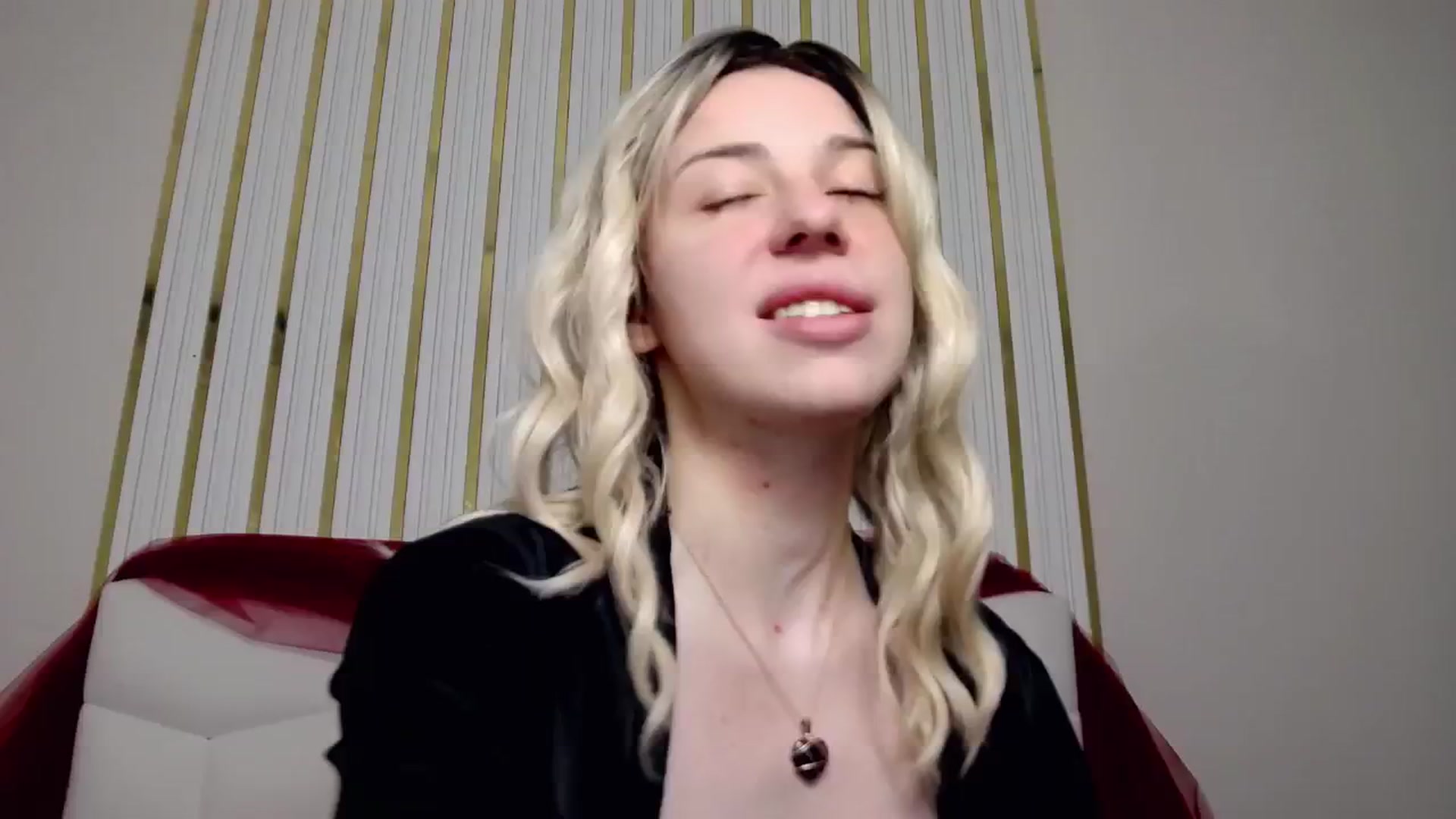 Gallery image thumbnail from AlinaBlank's myfreecams stream on, 01/29/2026, 11:45 image 14 of 20