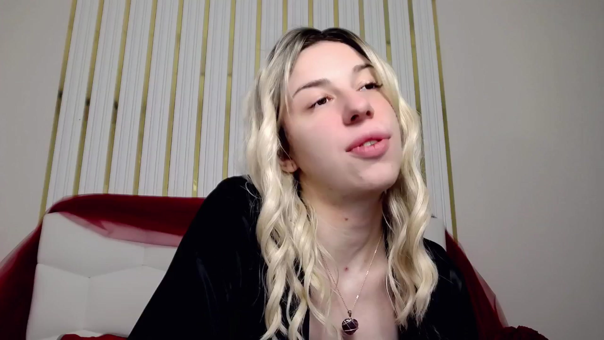 Gallery image thumbnail from AlinaBlank's myfreecams stream on, 01/29/2026, 11:45 image 10 of 20