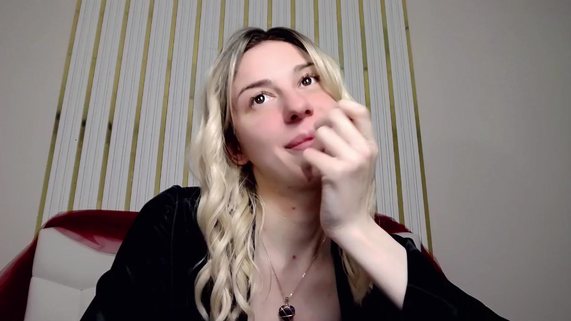 Gallery image thumbnail from AlinaBlank's myfreecams stream on, 01/29/2026, 11:45 image 18 of 20