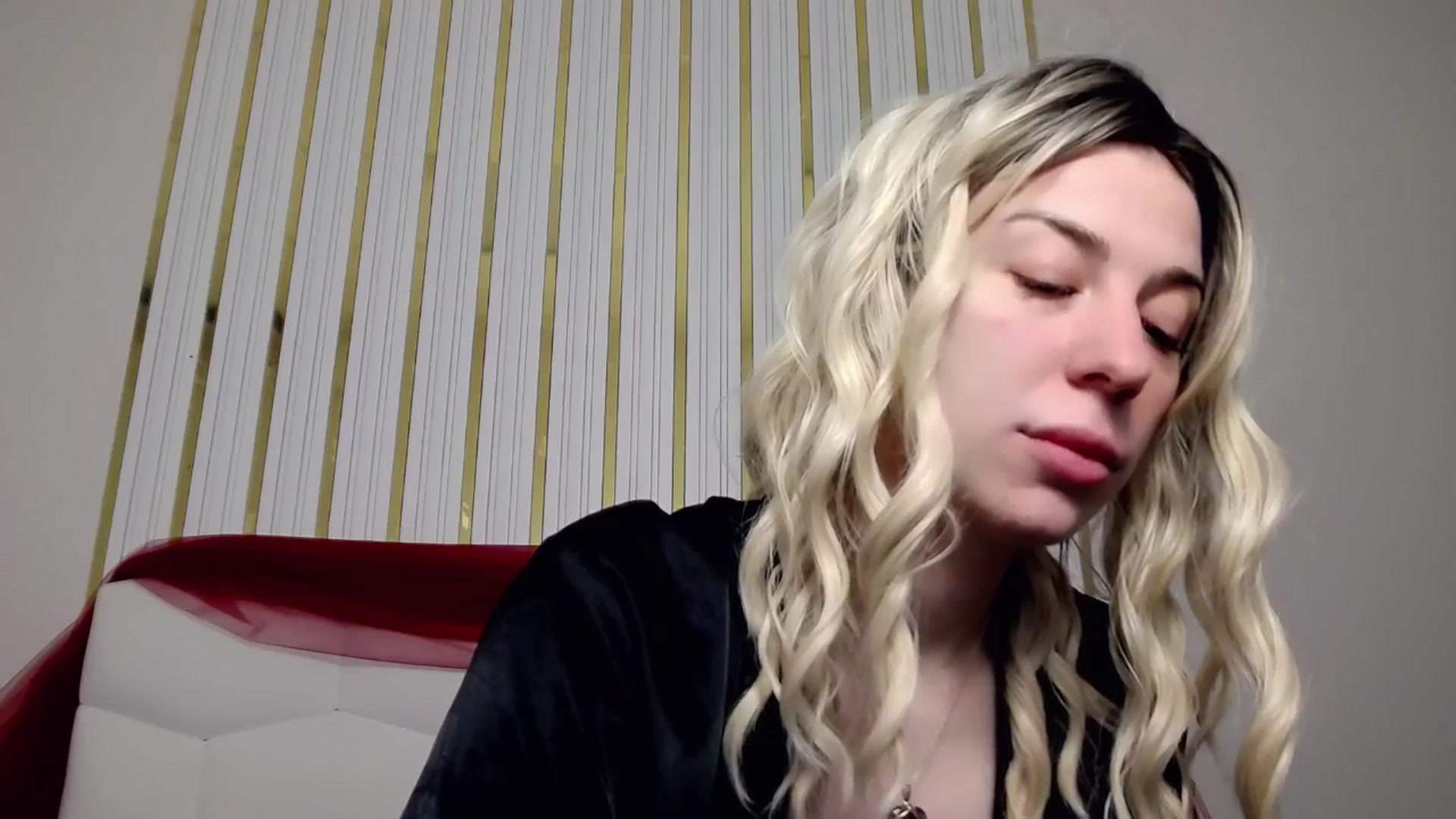 Gallery image thumbnail from AlinaBlank's myfreecams stream on, 01/29/2026, 12:31 image 3 of 20