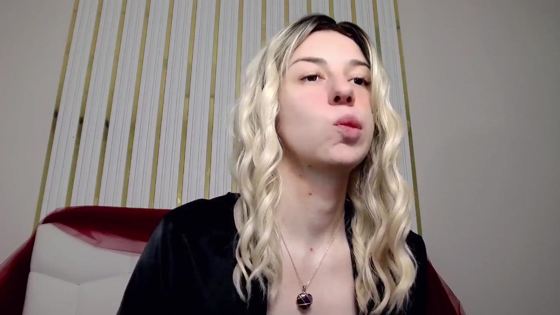 Gallery image thumbnail from AlinaBlank's myfreecams stream on, 01/29/2026, 12:31 image 2 of 20