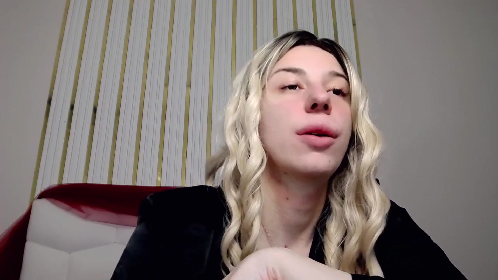 Gallery image thumbnail from AlinaBlank's myfreecams stream on, 01/29/2026, 12:31 image 20 of 20