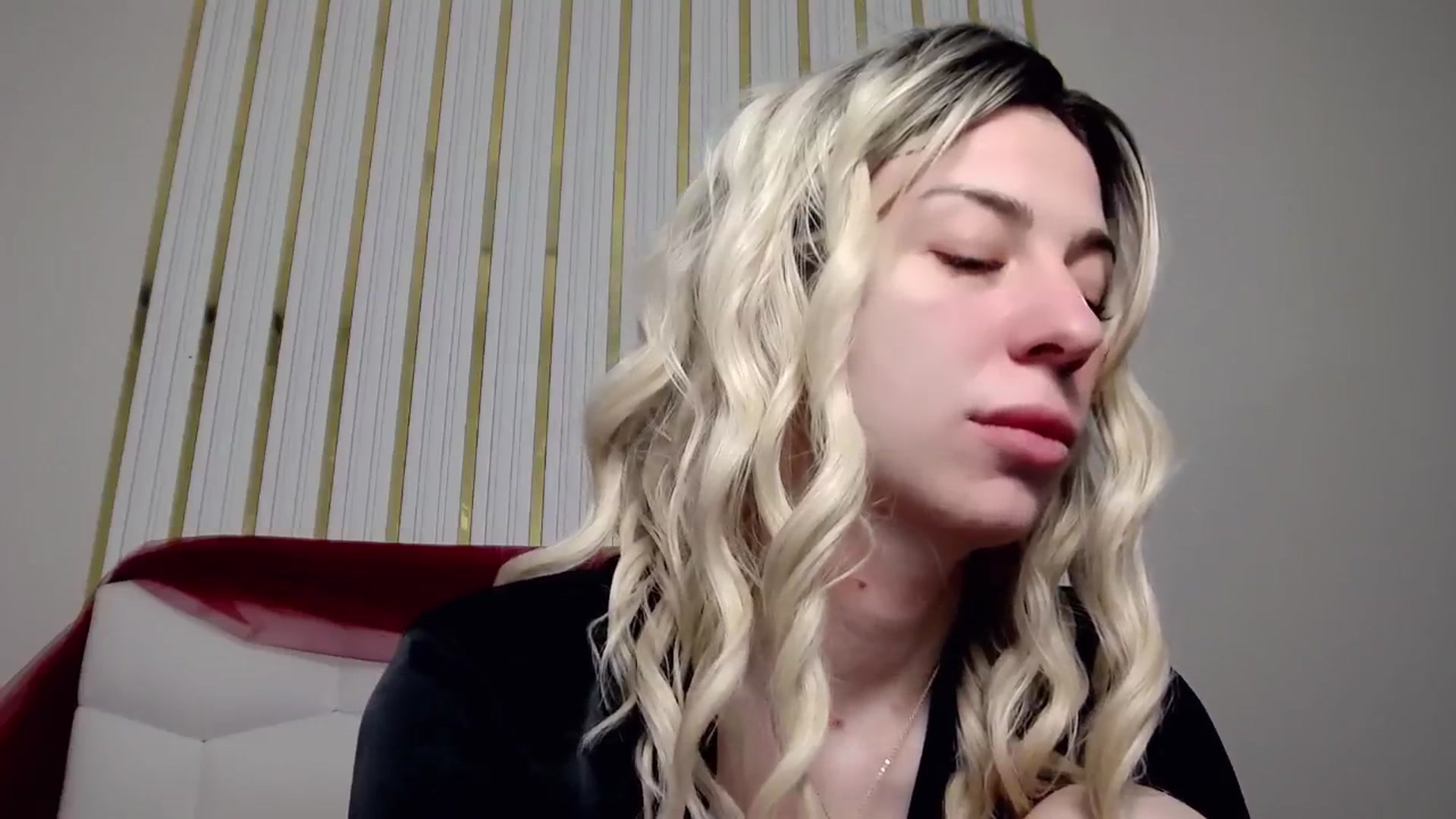 Gallery image thumbnail from AlinaBlank's myfreecams stream on, 01/29/2026, 12:31 image 13 of 20