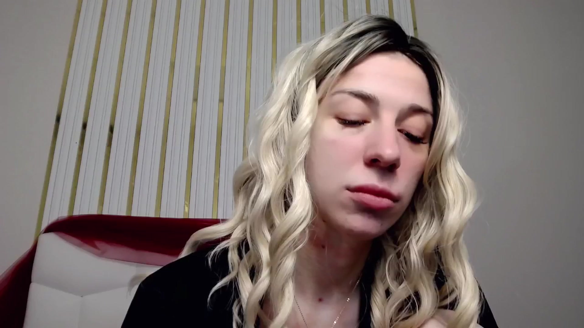 Gallery image thumbnail from AlinaBlank's myfreecams stream on, 01/29/2026, 12:31 image 15 of 20