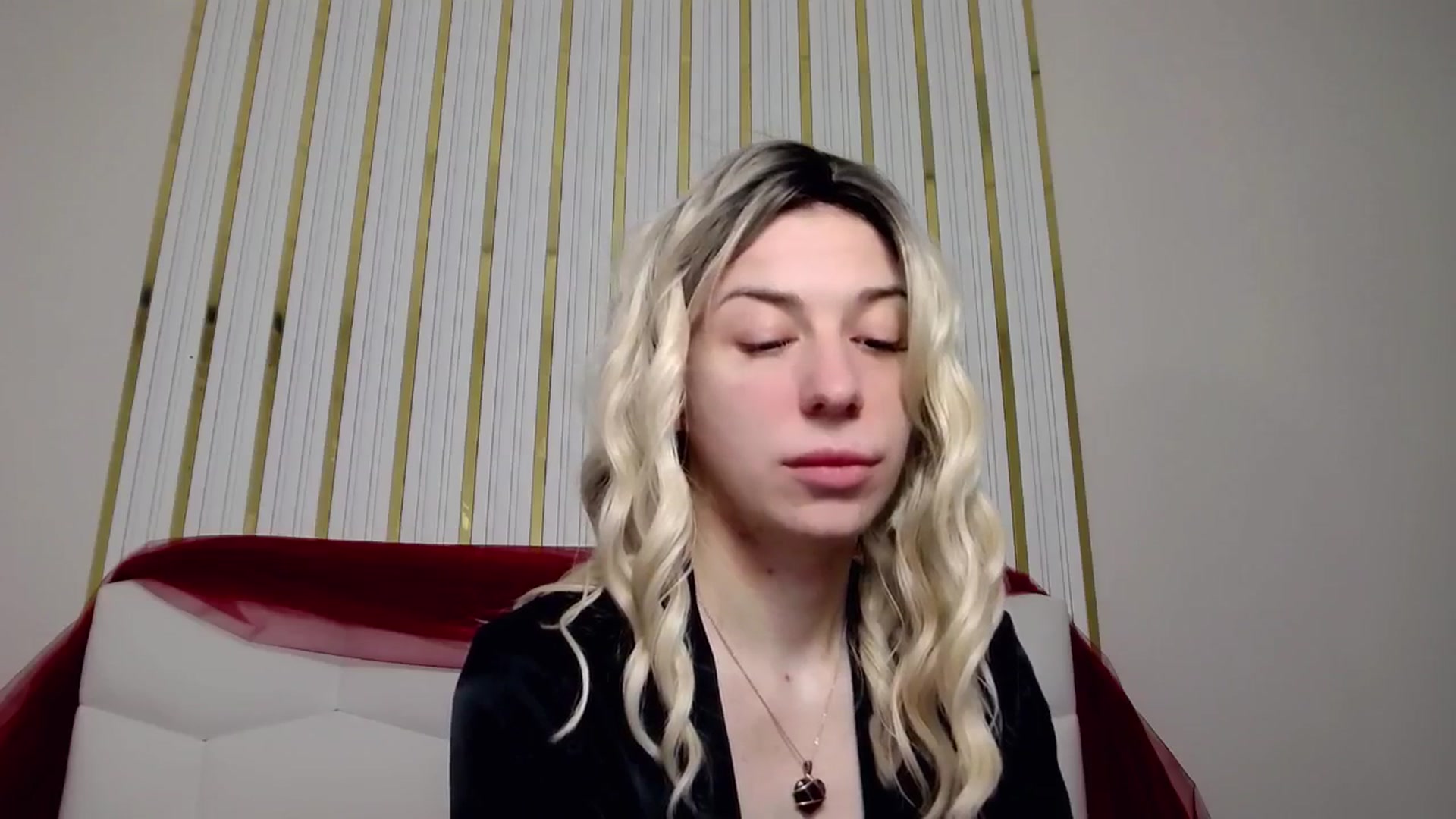 Gallery image thumbnail from AlinaBlank's myfreecams stream on, 01/29/2026, 12:31 image 12 of 20