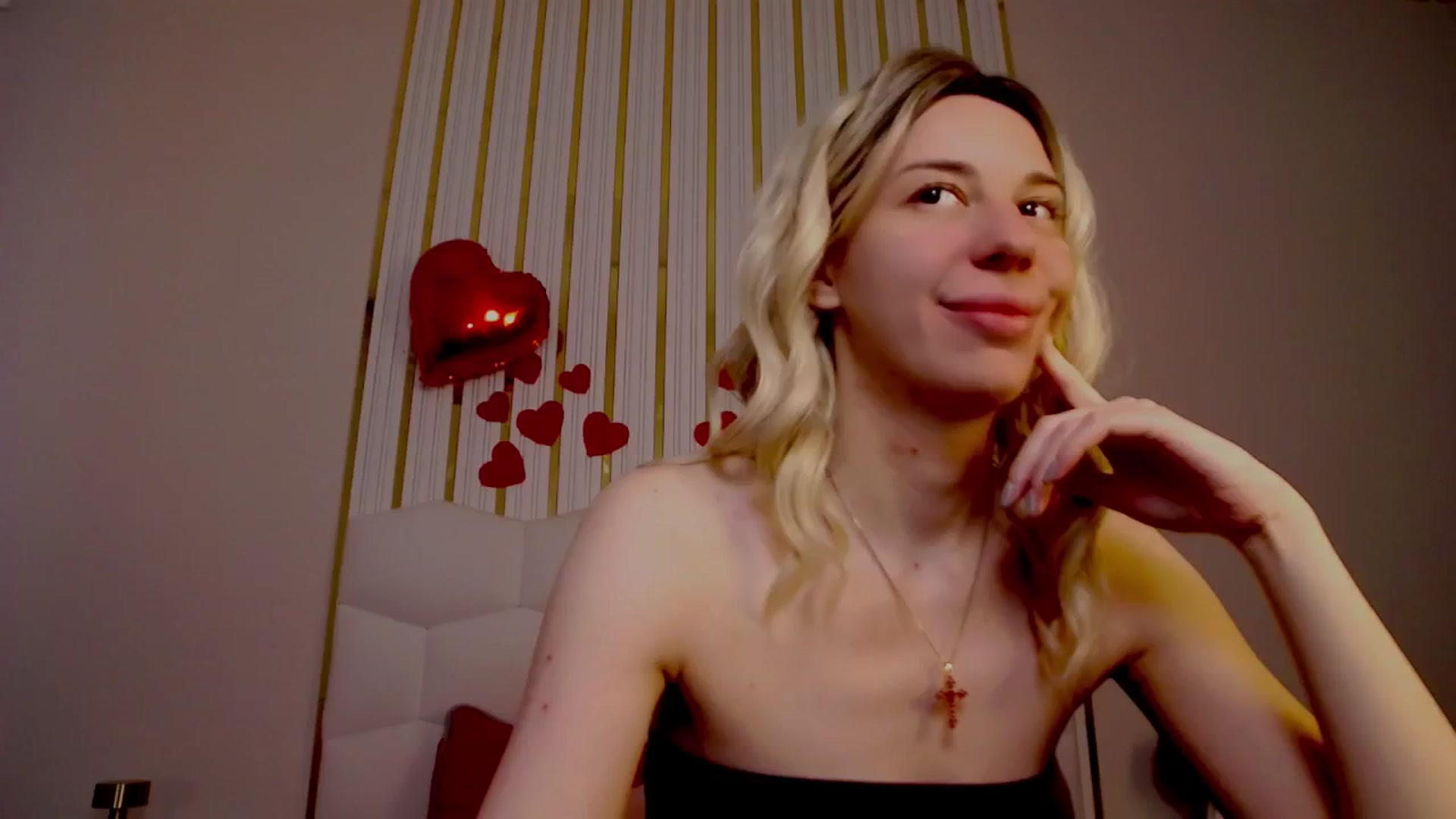 Gallery image thumbnail from AlinaBlank's myfreecams stream on, 02/15/2026, 11:46 image 11 of 20