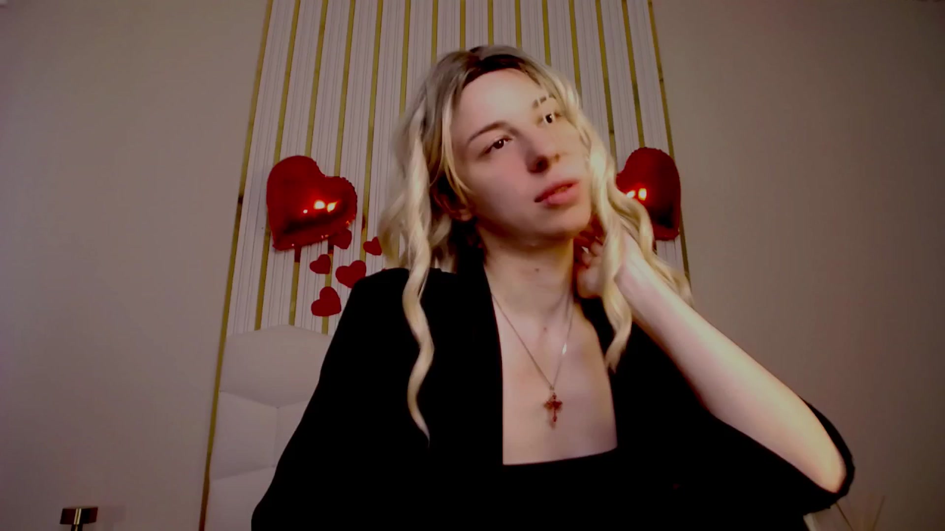 Gallery image thumbnail from AlinaBlank's myfreecams stream on, 02/15/2026, 11:46 image 17 of 20