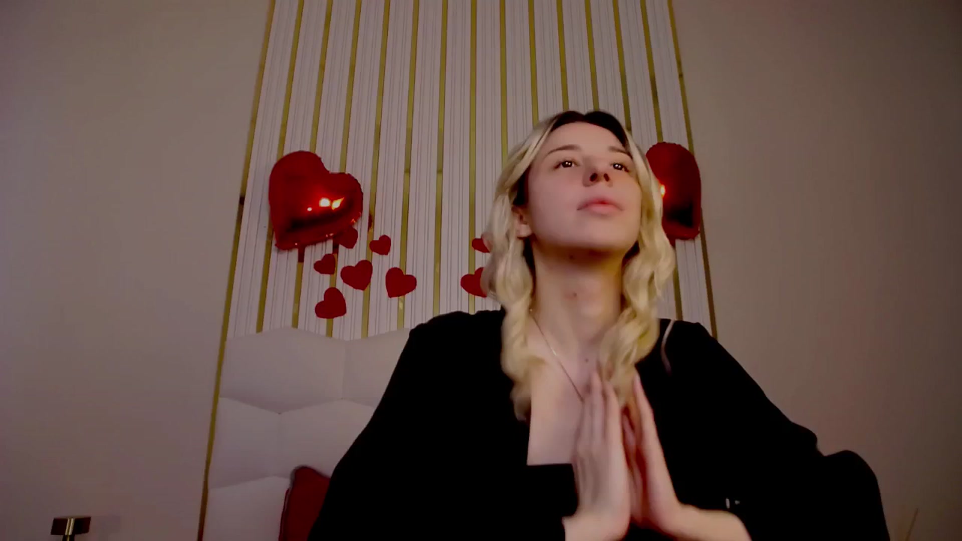 Gallery image thumbnail from AlinaBlank's myfreecams stream on, 02/15/2026, 12:14 image 2 of 20
