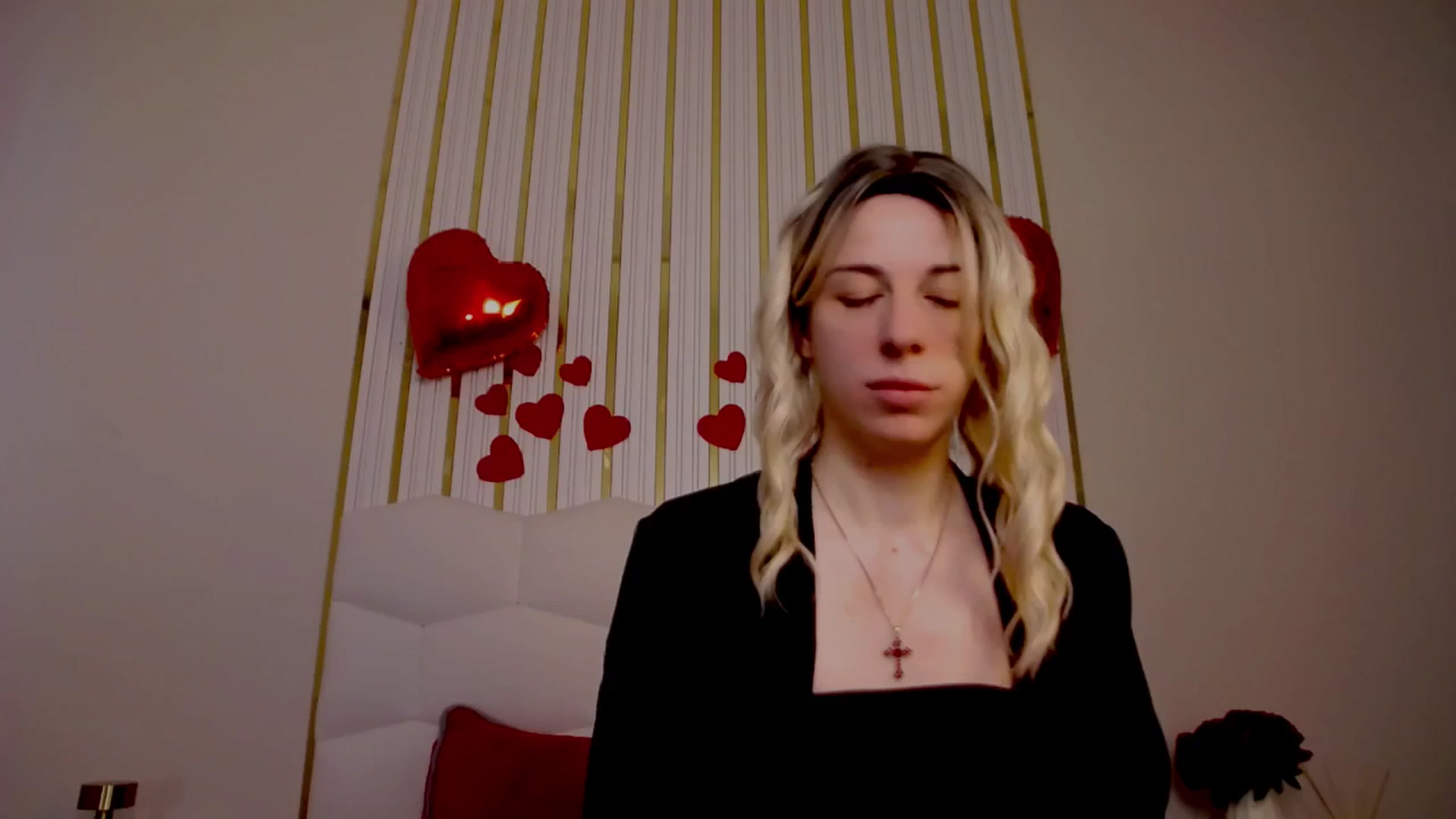 Gallery image thumbnail from AlinaBlank's myfreecams stream on, 02/15/2026, 12:14 image 16 of 20