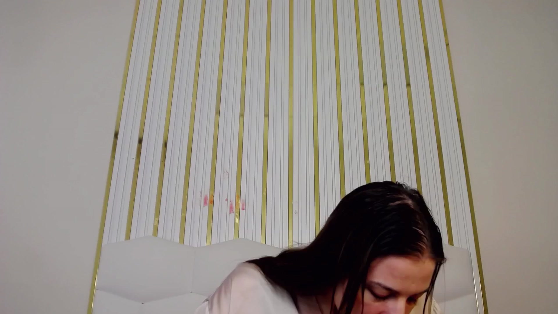 Gallery image thumbnail from AlinaBlank's myfreecams stream on, 02/18/2026, 13:05 image 3 of 20