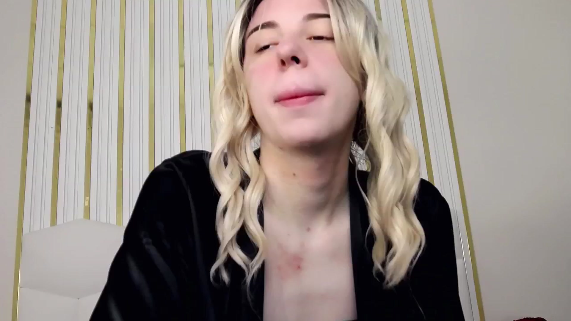 Gallery image thumbnail from AlinaBlank's myfreecams stream on, 02/23/2026, 13:04 image 9 of 20