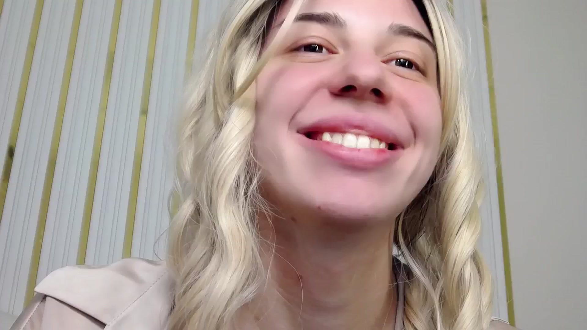 Gallery image thumbnail from AlinaBlank's myfreecams stream on, 02/28/2026, 17:53 image 2 of 20