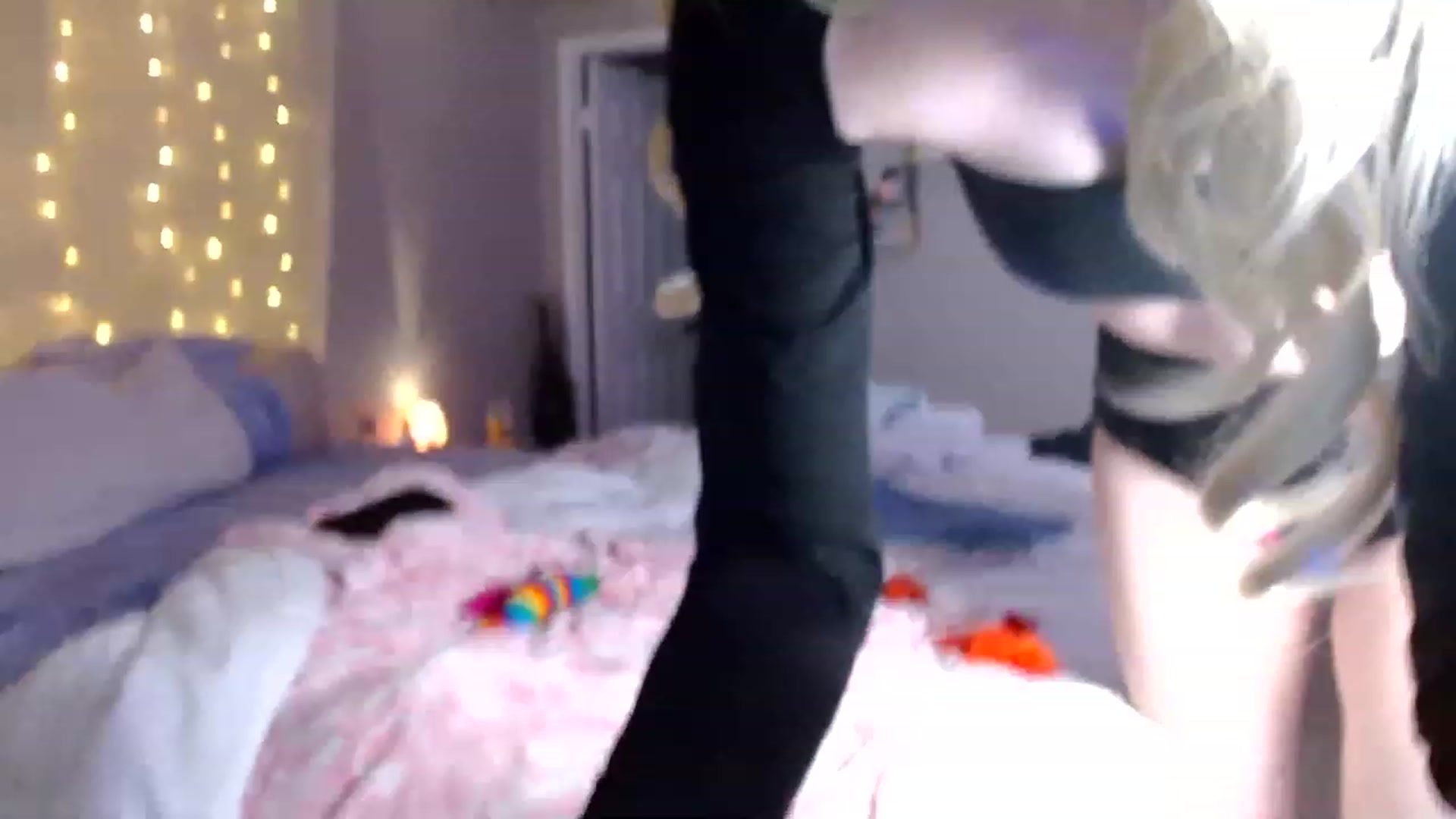 Gallery image thumbnail from AlinaDelaney's myfreecams stream on, 03/24/2023, 21:27 image 1 of 20