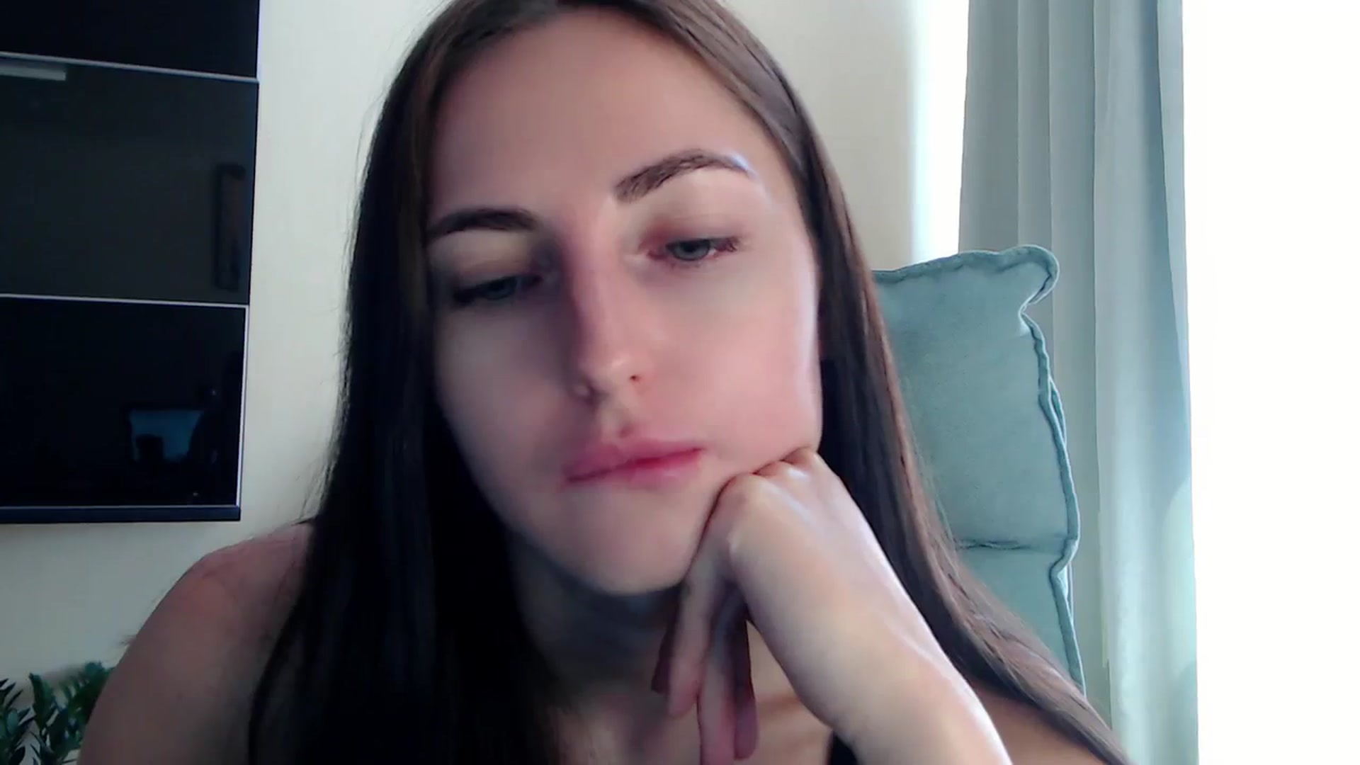Gallery image thumbnail from AlinaJames's myfreecams stream on, 08/17/2023, 11:55 image 19 of 20