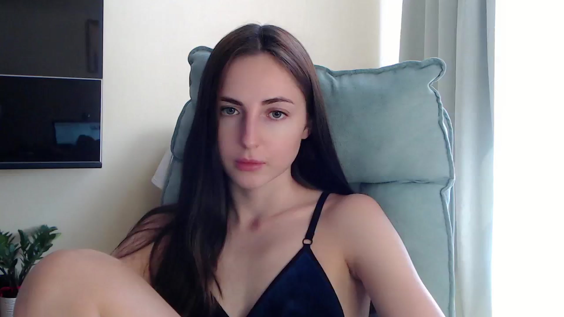 Gallery image thumbnail from AlinaJames's myfreecams stream on, 08/17/2023, 12:24 image 1 of 20