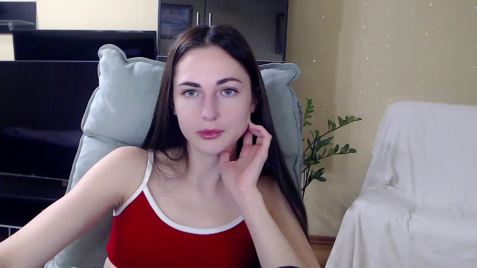 Gallery image thumbnail from AlinaJames's myfreecams stream on, 11/18/2023, 15:51 image 1 of 20