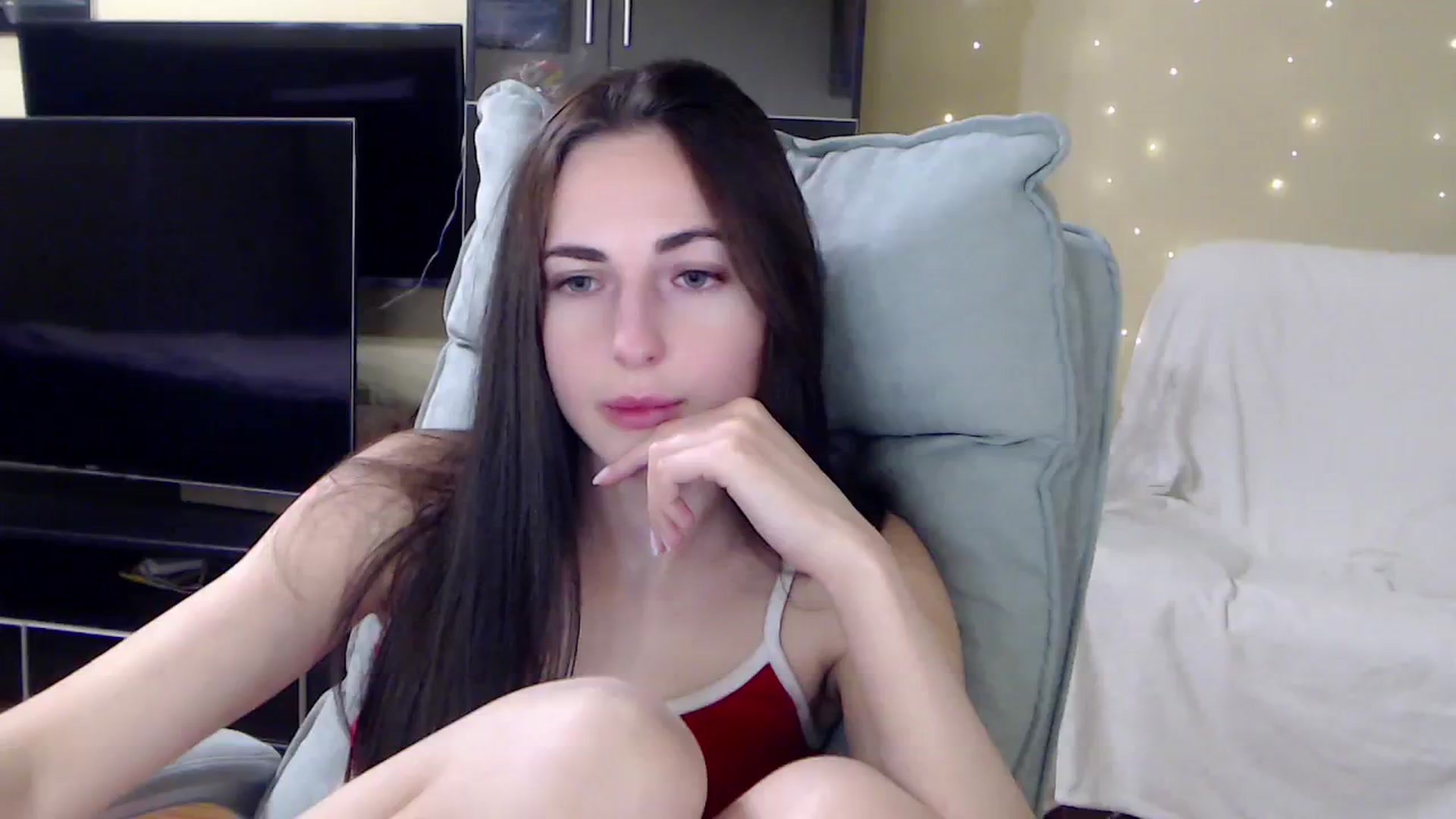 Gallery image thumbnail from AlinaJames's myfreecams stream on, 11/18/2023, 15:51 image 16 of 20