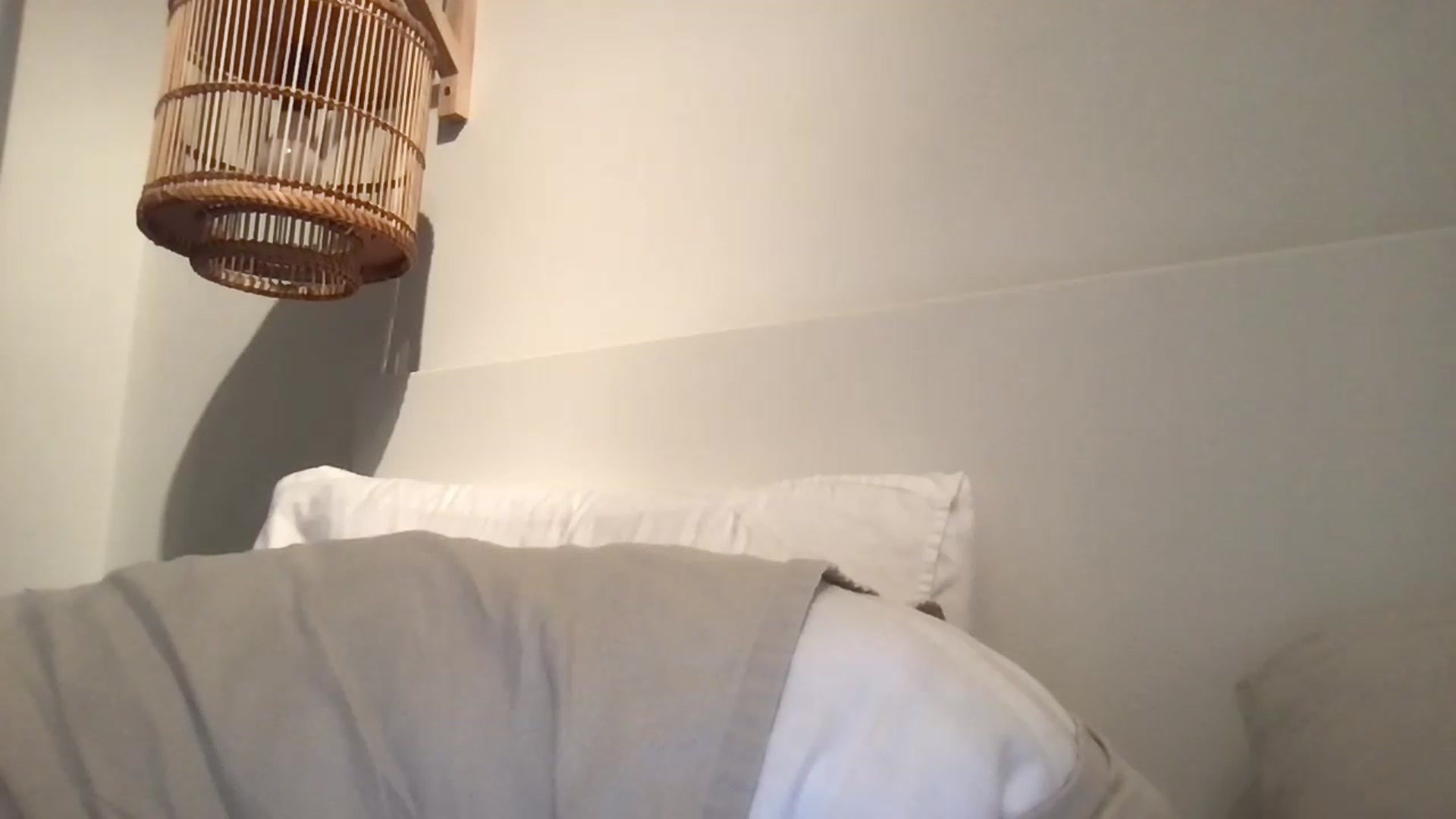 Gallery image thumbnail from AlinaRoss's myfreecams stream on, 01/04/2023, 23:07 image 17 of 20