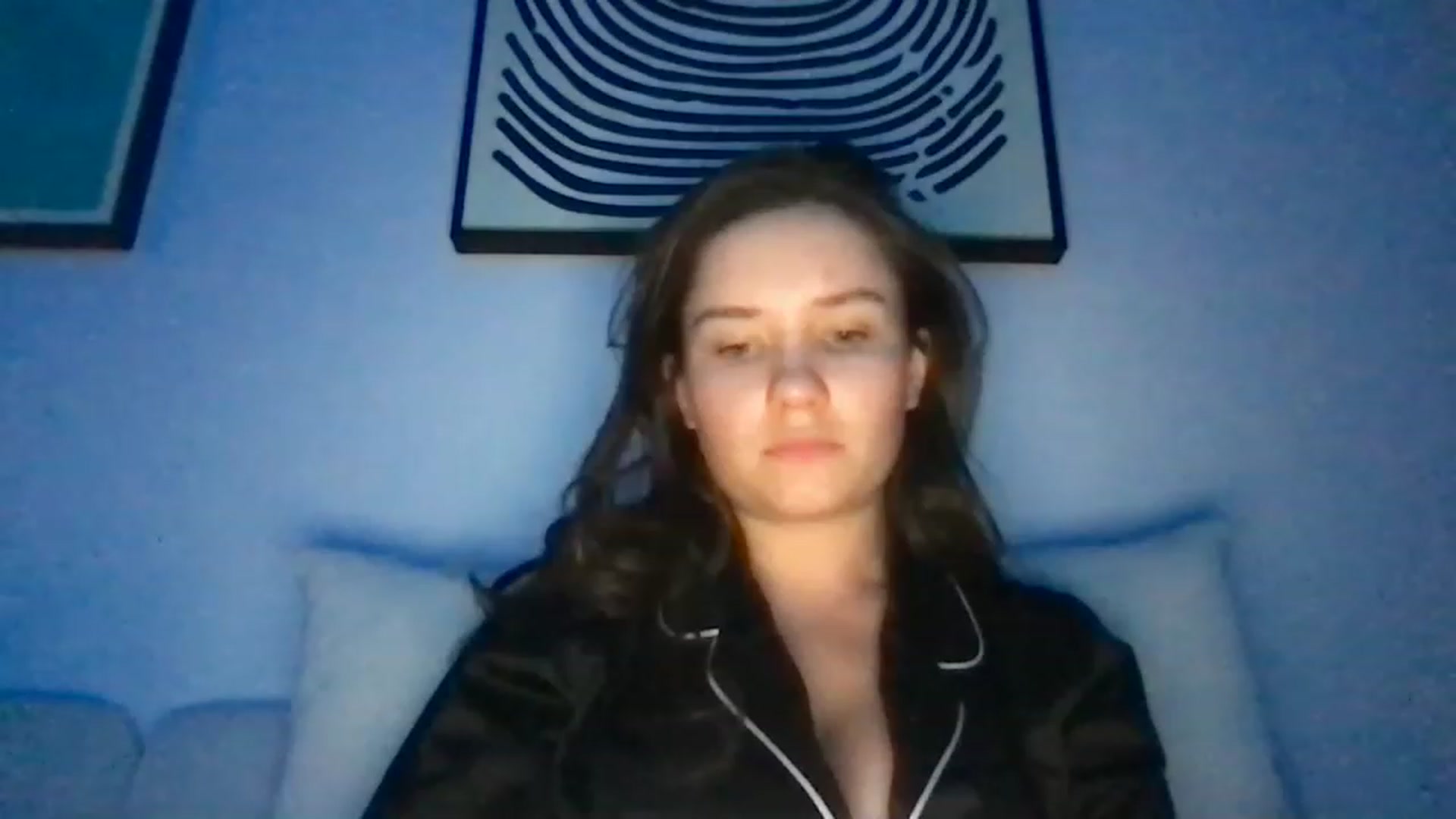 Gallery image thumbnail from AlinaRoss's myfreecams stream on, 01/06/2023, 11:09 image 3 of 20