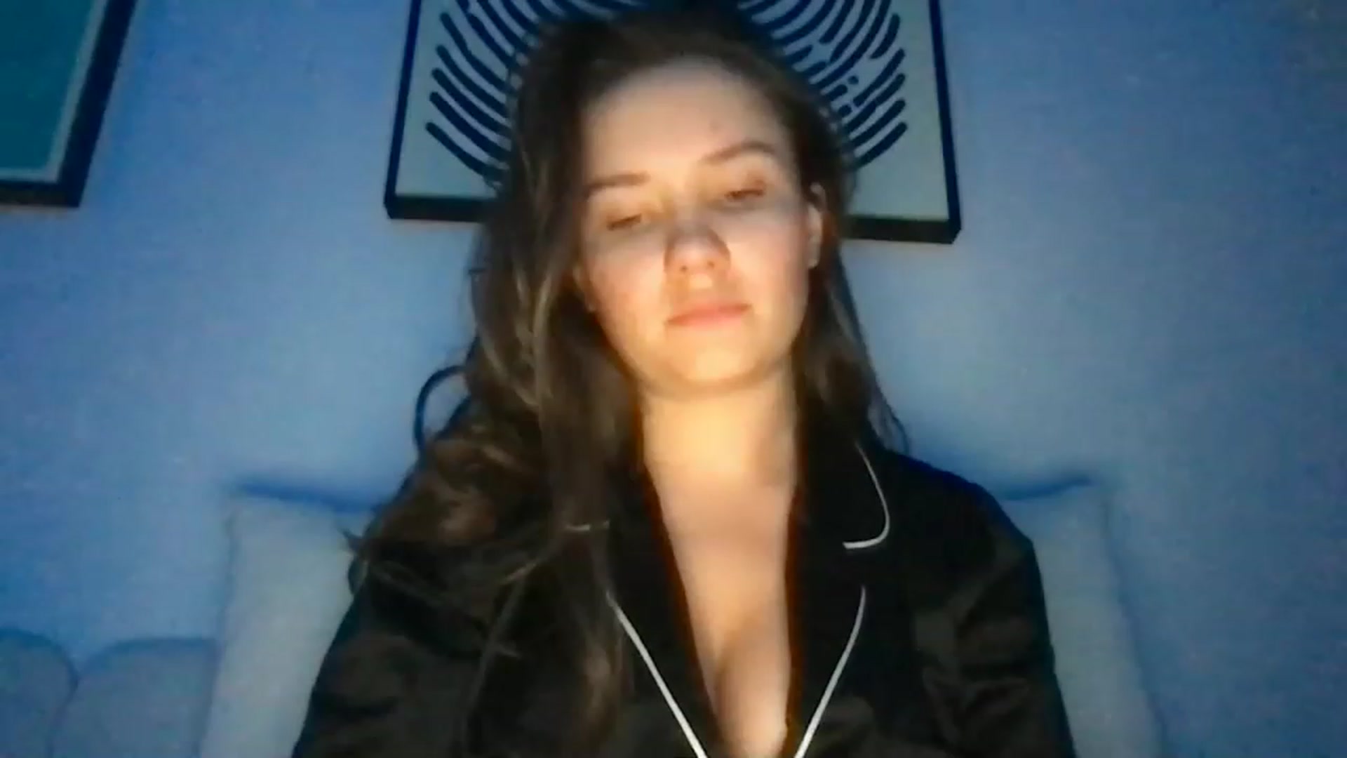Gallery image thumbnail from AlinaRoss's myfreecams stream on, 01/06/2023, 11:09 image 2 of 20