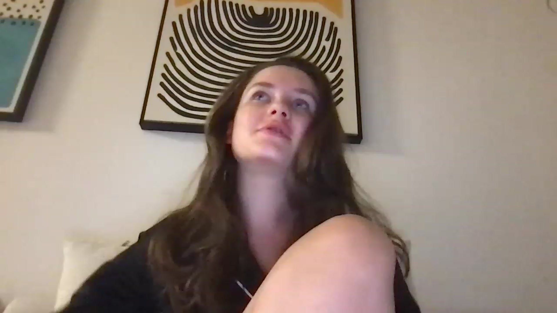 Gallery image thumbnail from AlinaRoss's myfreecams stream on, 01/07/2023, 07:05 image 10 of 20