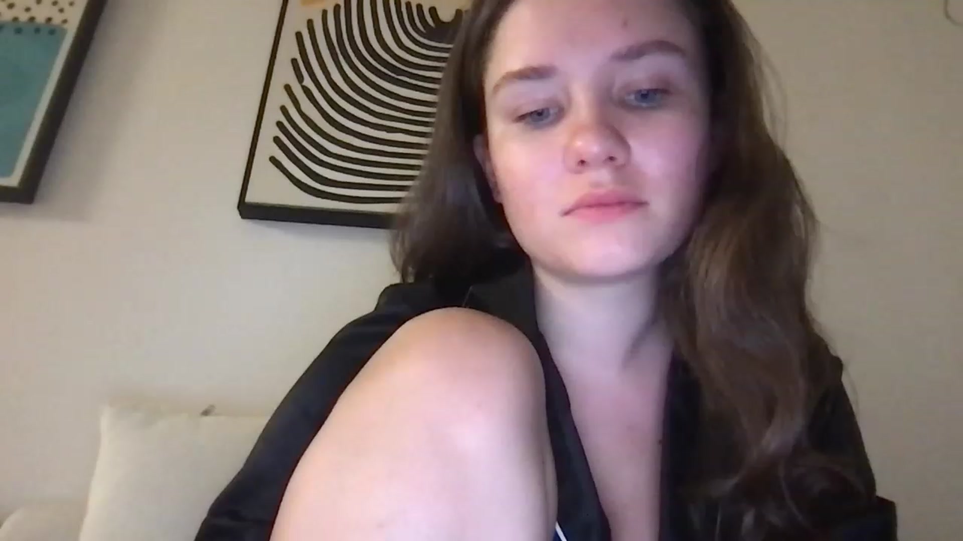 Gallery image thumbnail from AlinaRoss's myfreecams stream on, 01/07/2023, 07:05 image 4 of 20