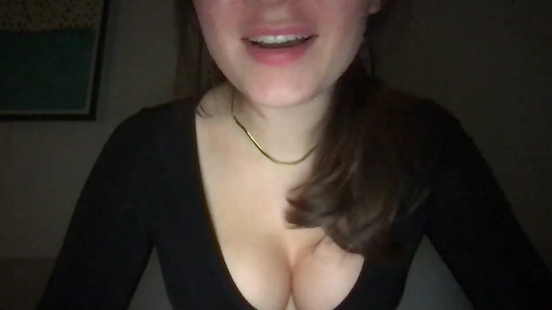 Gallery image thumbnail from AlinaRoss's myfreecams stream on, 01/31/2023, 06:37 image 13 of 20