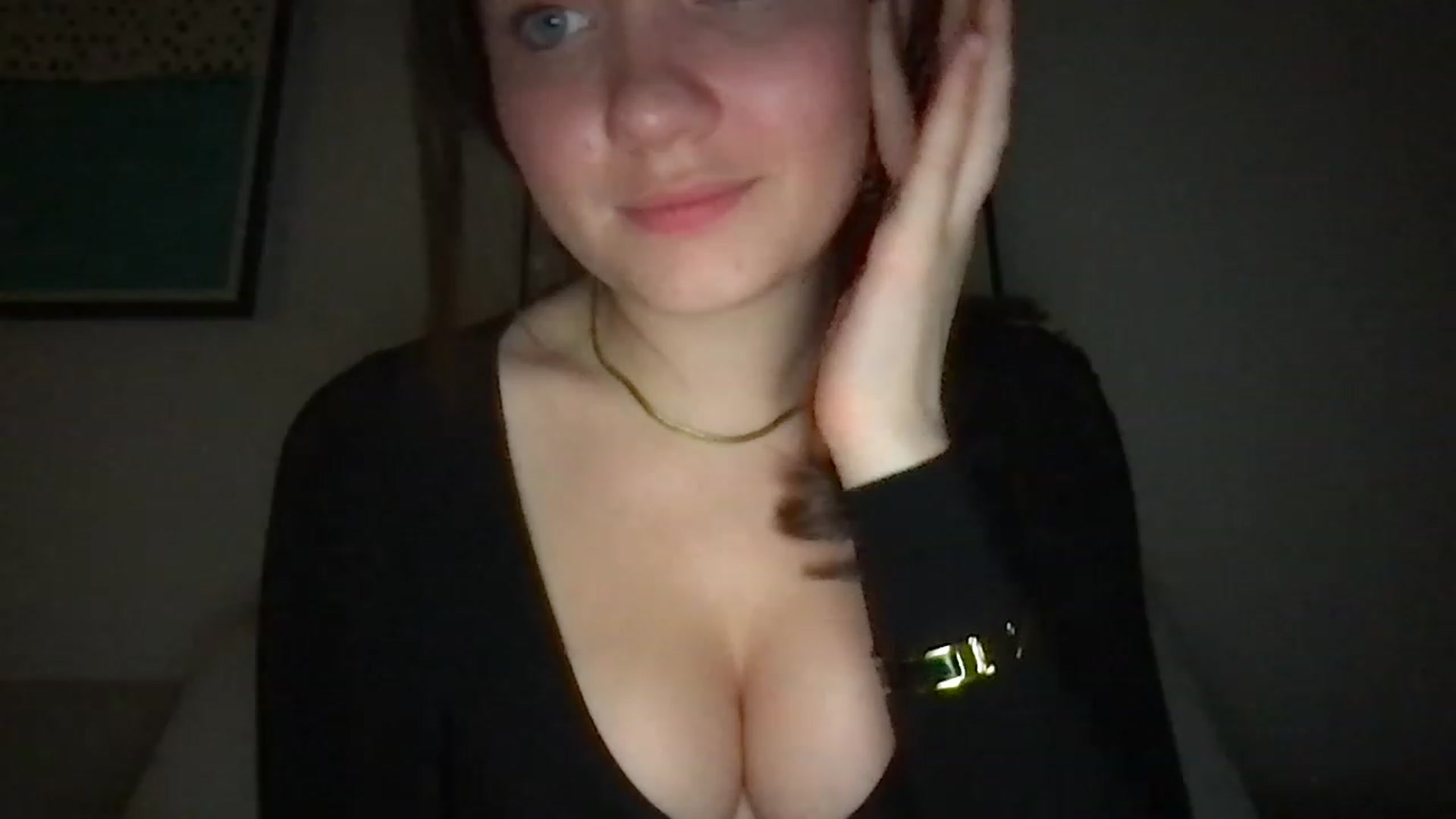 Gallery image thumbnail from AlinaRoss's myfreecams stream on, 01/31/2023, 06:37 image 20 of 20
