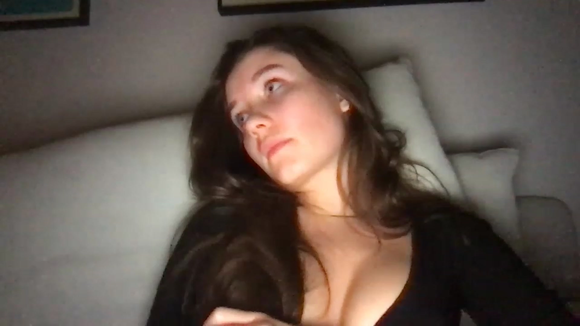 Gallery image thumbnail from AlinaRoss's myfreecams stream on, 01/31/2023, 10:12 image 5 of 20