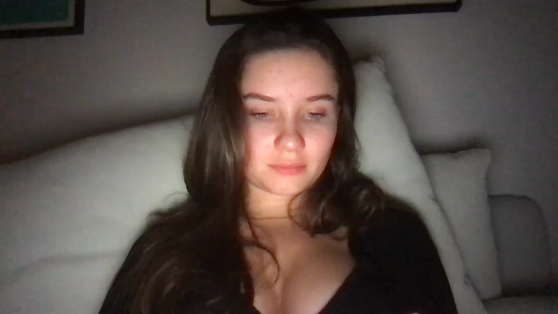 Gallery image thumbnail from AlinaRoss's myfreecams stream on, 01/31/2023, 10:12 image 18 of 20