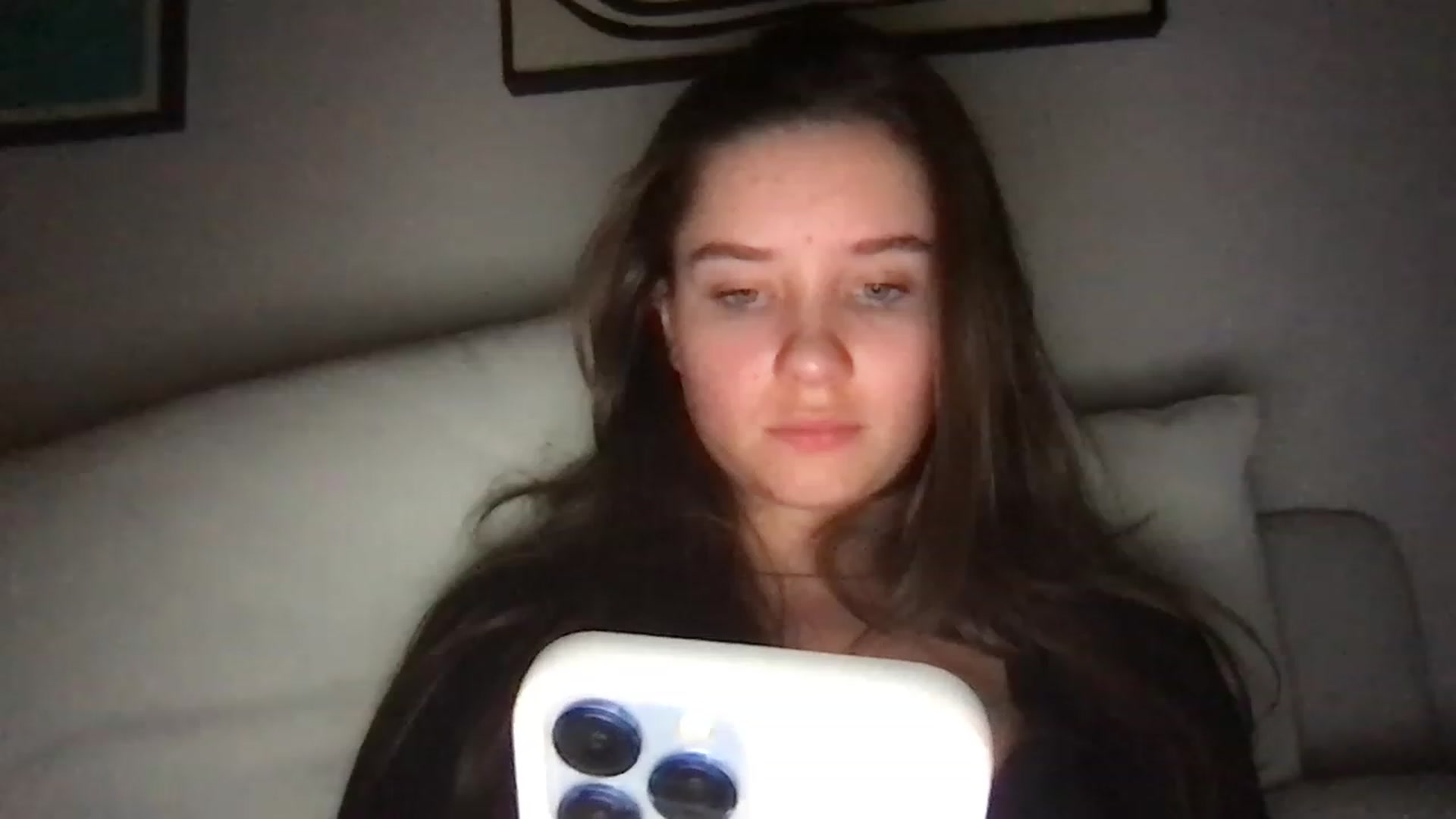 Gallery image thumbnail from AlinaRoss's myfreecams stream on, 01/31/2023, 10:12 image 3 of 20