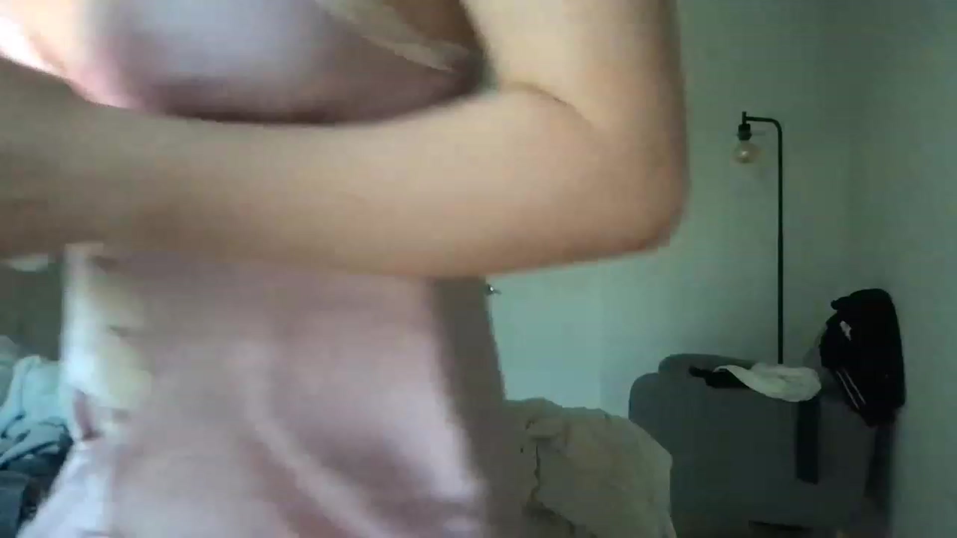 Gallery image thumbnail from AlinaRoss's myfreecams stream on, 02/10/2023, 23:04 image 6 of 20