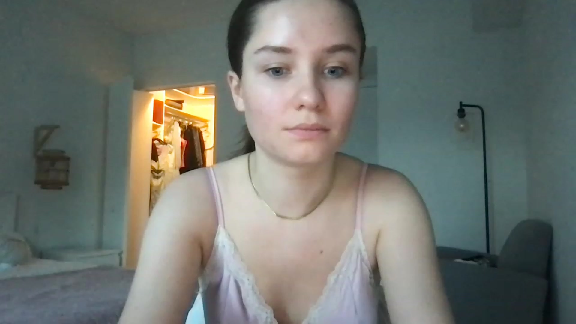 Gallery image thumbnail from AlinaRoss's myfreecams stream on, 02/10/2023, 23:04 image 20 of 20