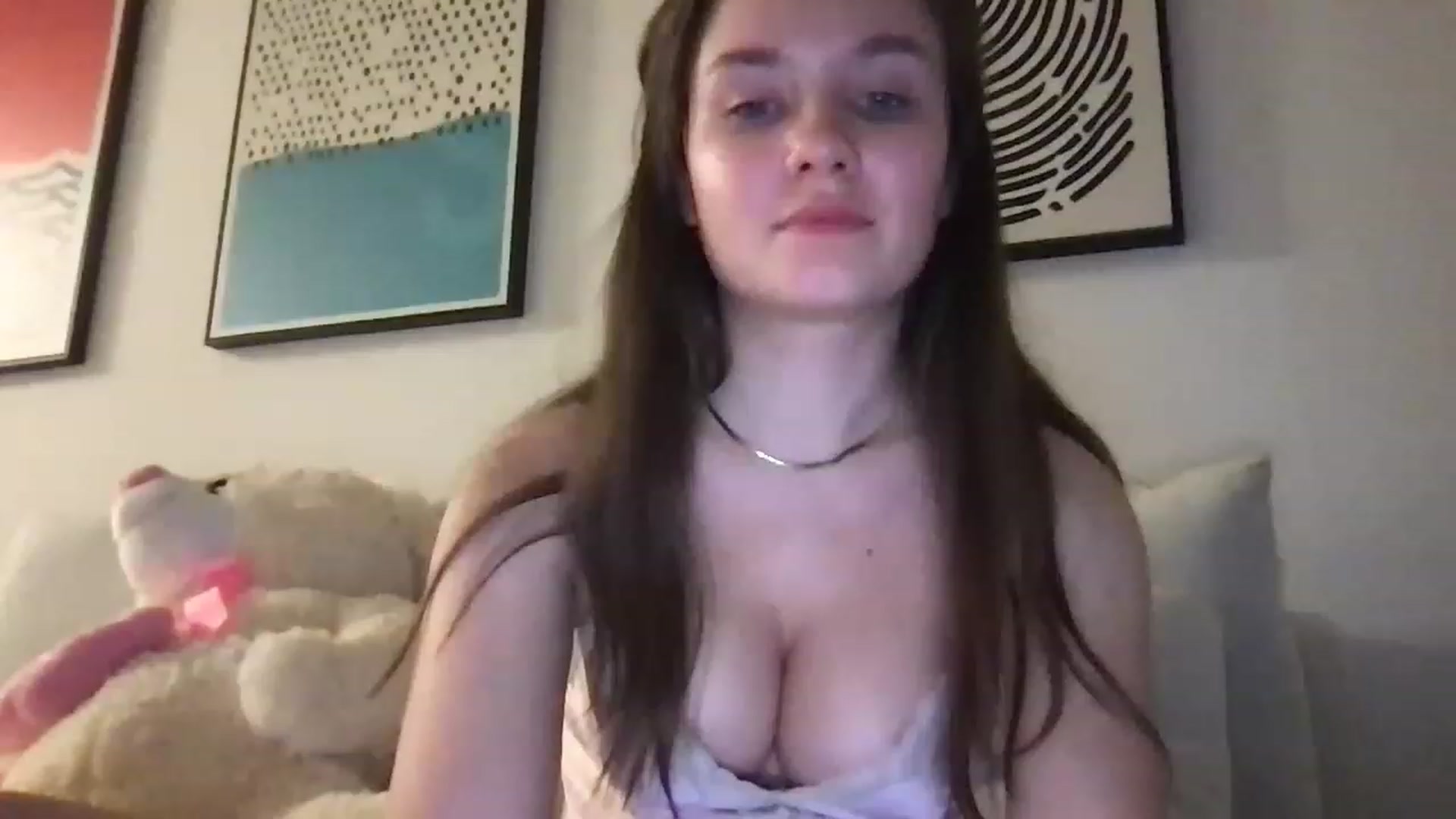 Gallery image thumbnail from AlinaRoss's myfreecams stream on, 02/20/2023, 07:00 image 4 of 20