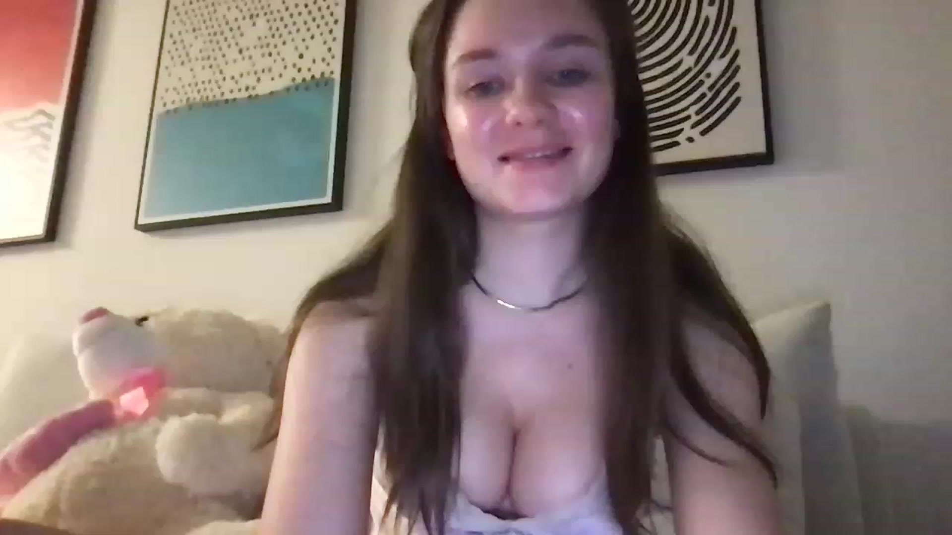 Gallery image thumbnail from AlinaRoss's myfreecams stream on, 02/20/2023, 07:00 image 5 of 20