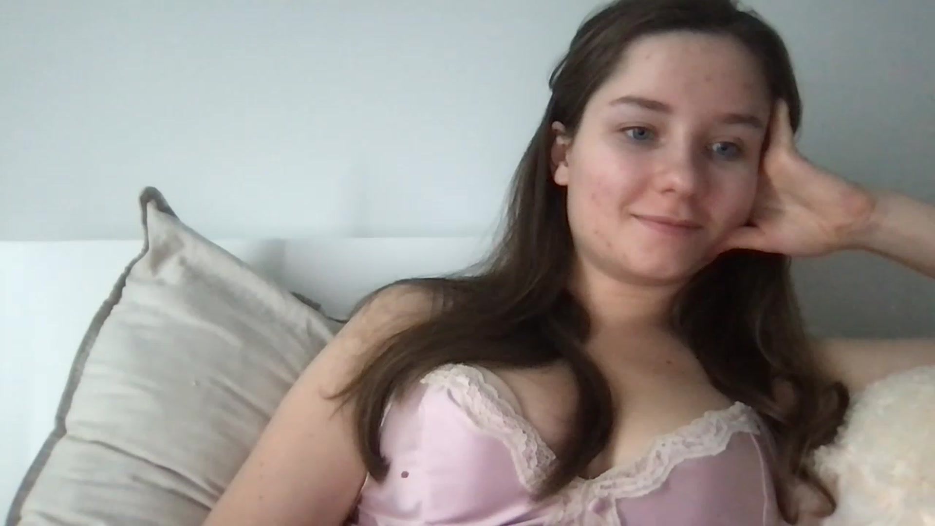Gallery image thumbnail from AlinaRoss's myfreecams stream on, 02/22/2023, 21:55 image 9 of 20