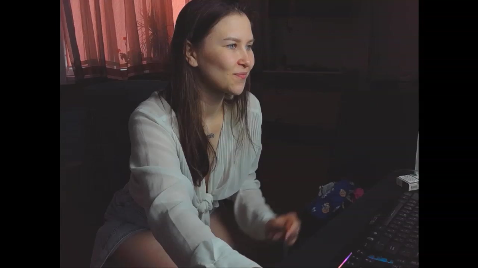 Gallery image thumbnail from Alina_Flores's myfreecams stream on, 07/16/2023, 12:17 image 13 of 20