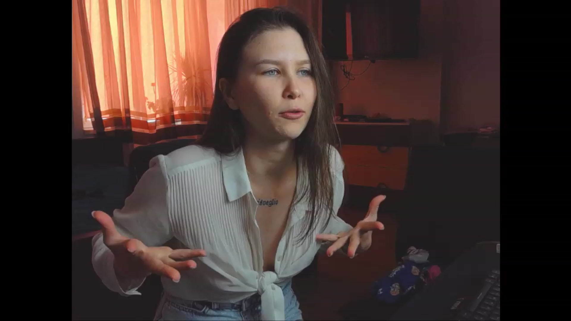 Gallery image thumbnail from Alina_Flores's myfreecams stream on, 07/16/2023, 13:04 image 12 of 20