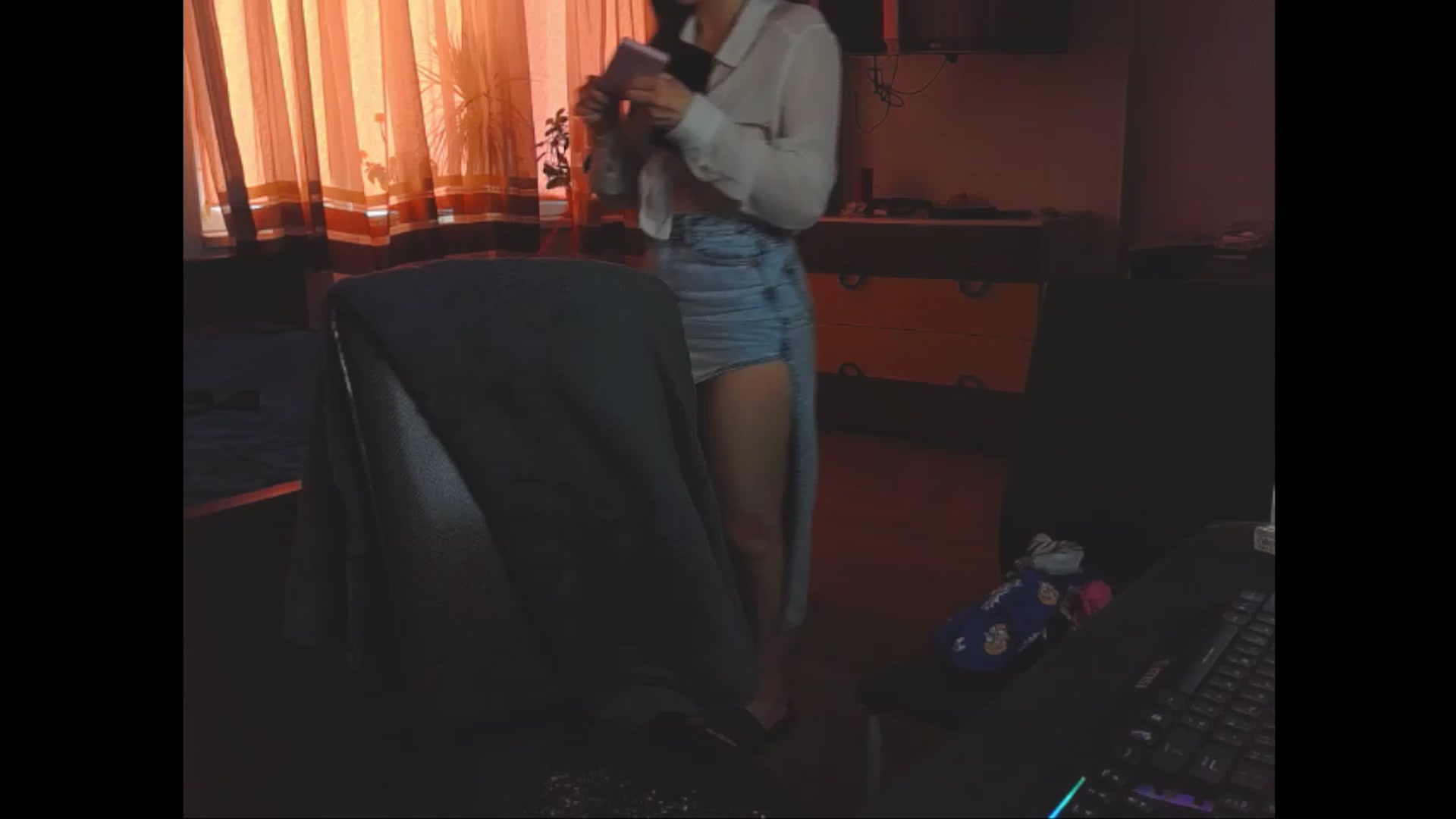Gallery image thumbnail from Alina_Flores's myfreecams stream on, 07/16/2023, 13:04 image 11 of 20