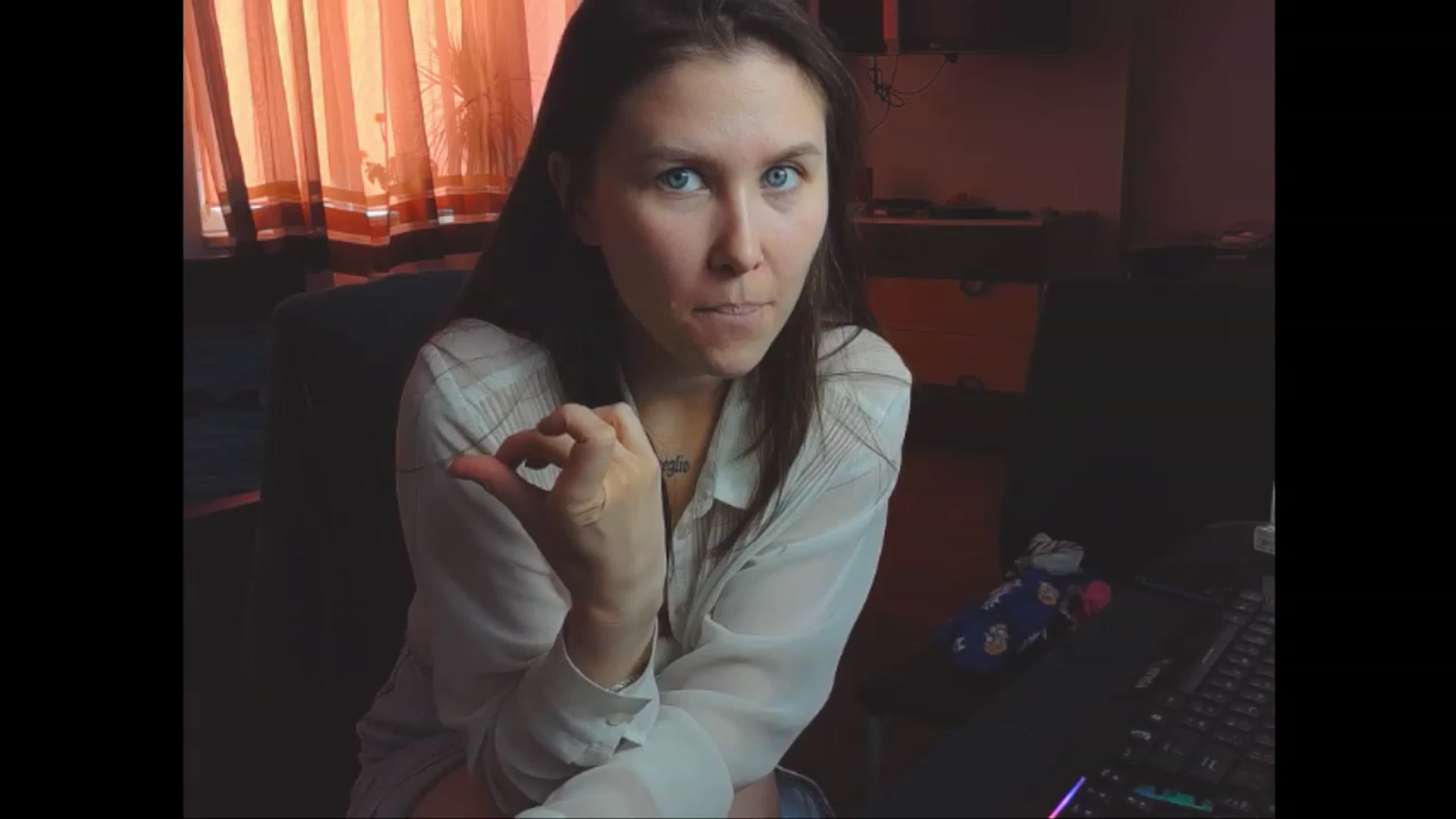 Gallery image thumbnail from Alina_Flores's myfreecams stream on, 07/16/2023, 13:04 image 9 of 20