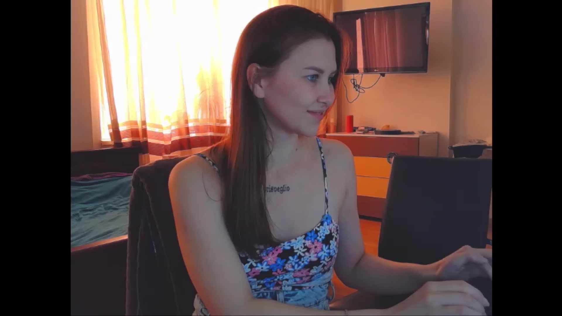 Gallery image thumbnail from Alina_Flores's myfreecams stream on, 07/16/2023, 15:36 image 2 of 20