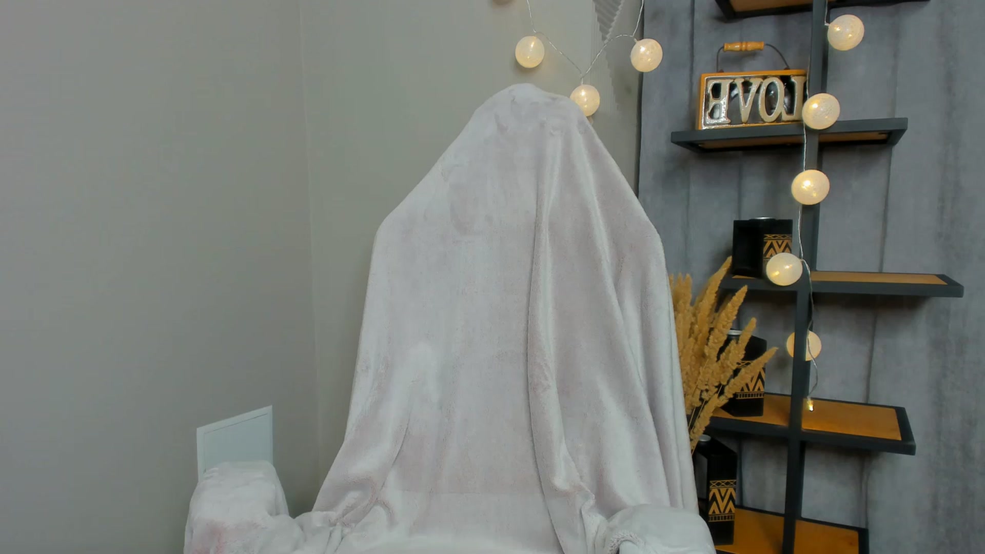 Gallery image thumbnail from Alina_Miss's myfreecams stream on, 03/14/2023, 17:59 image 11 of 20