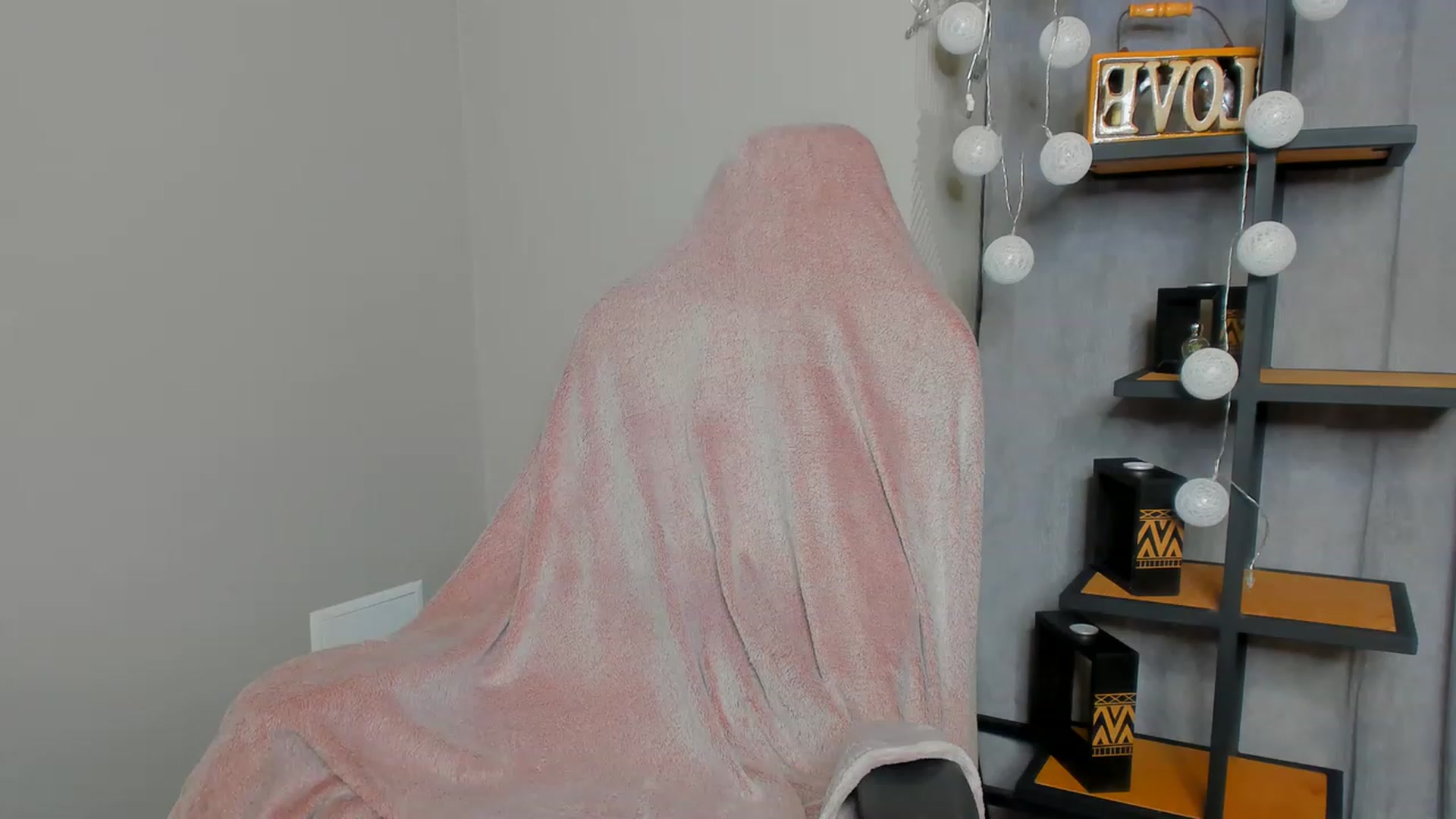 Gallery image thumbnail from Alina_Miss's myfreecams stream on, 03/20/2023, 20:29 image 19 of 20