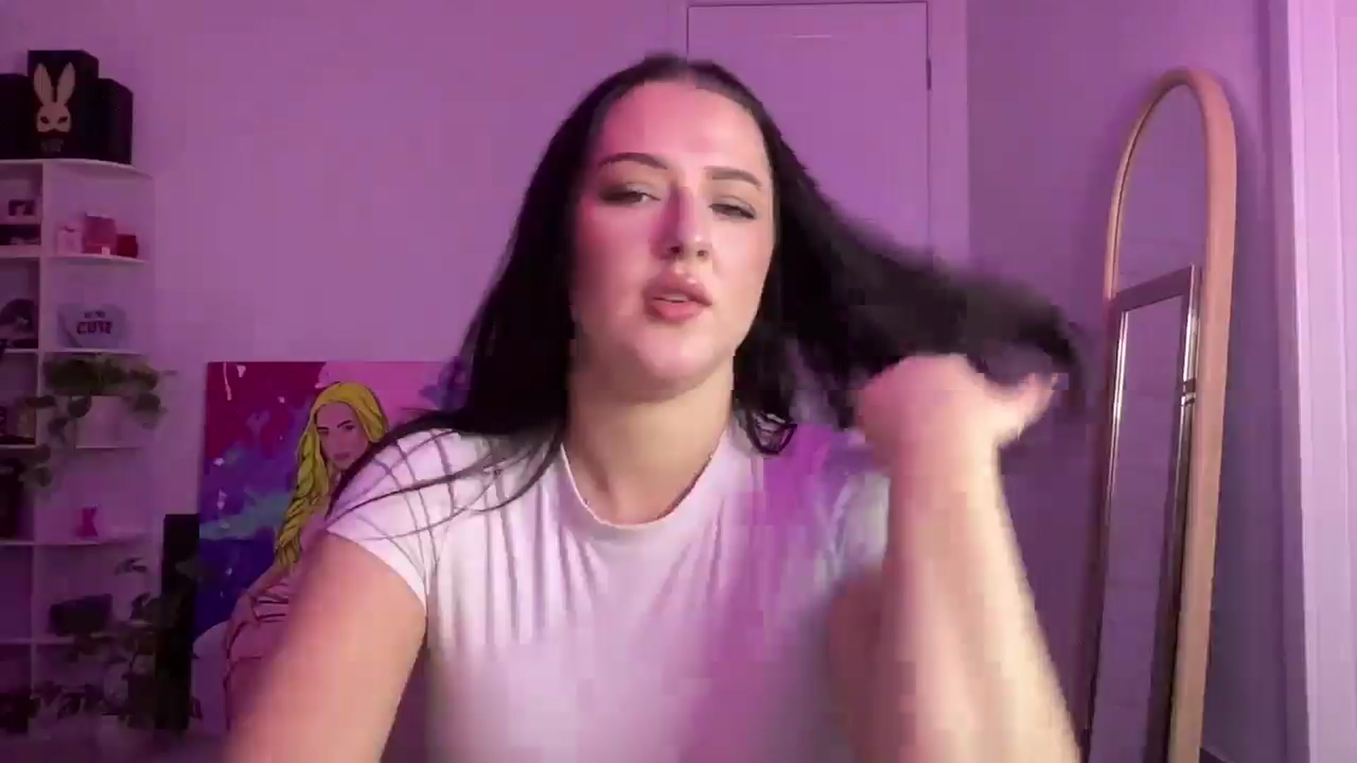 Gallery image thumbnail from Alinasnoww's myfreecams stream on, 02/07/2026, 02:02 image 12 of 20