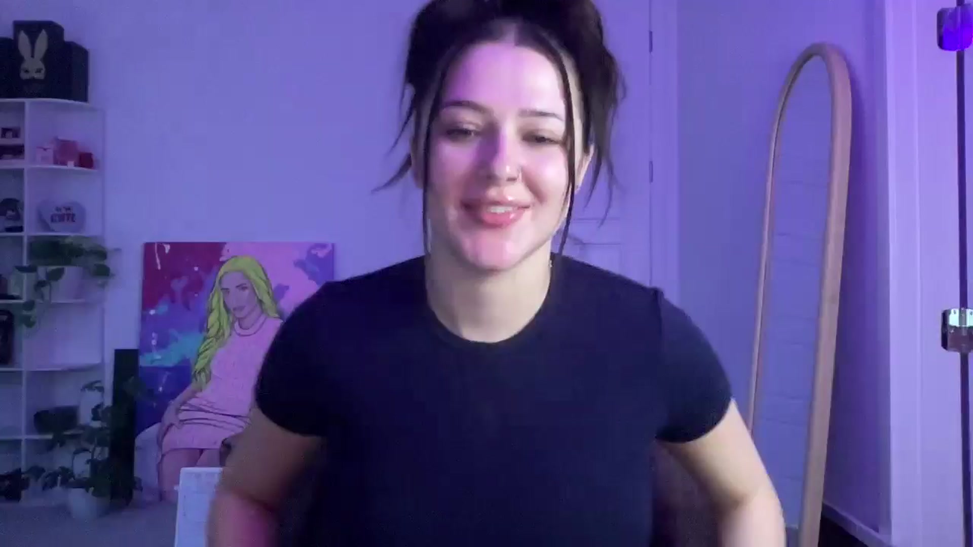 Gallery image thumbnail from Alinasnoww's myfreecams stream on, 02/08/2026, 23:49 image 17 of 20