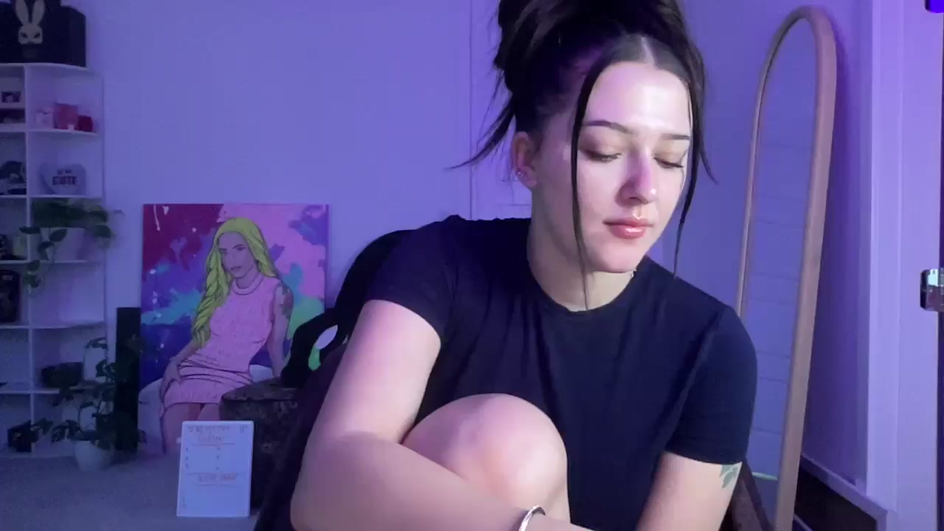 Gallery image thumbnail from Alinasnoww's myfreecams stream on, 02/08/2026, 23:49 image 9 of 20