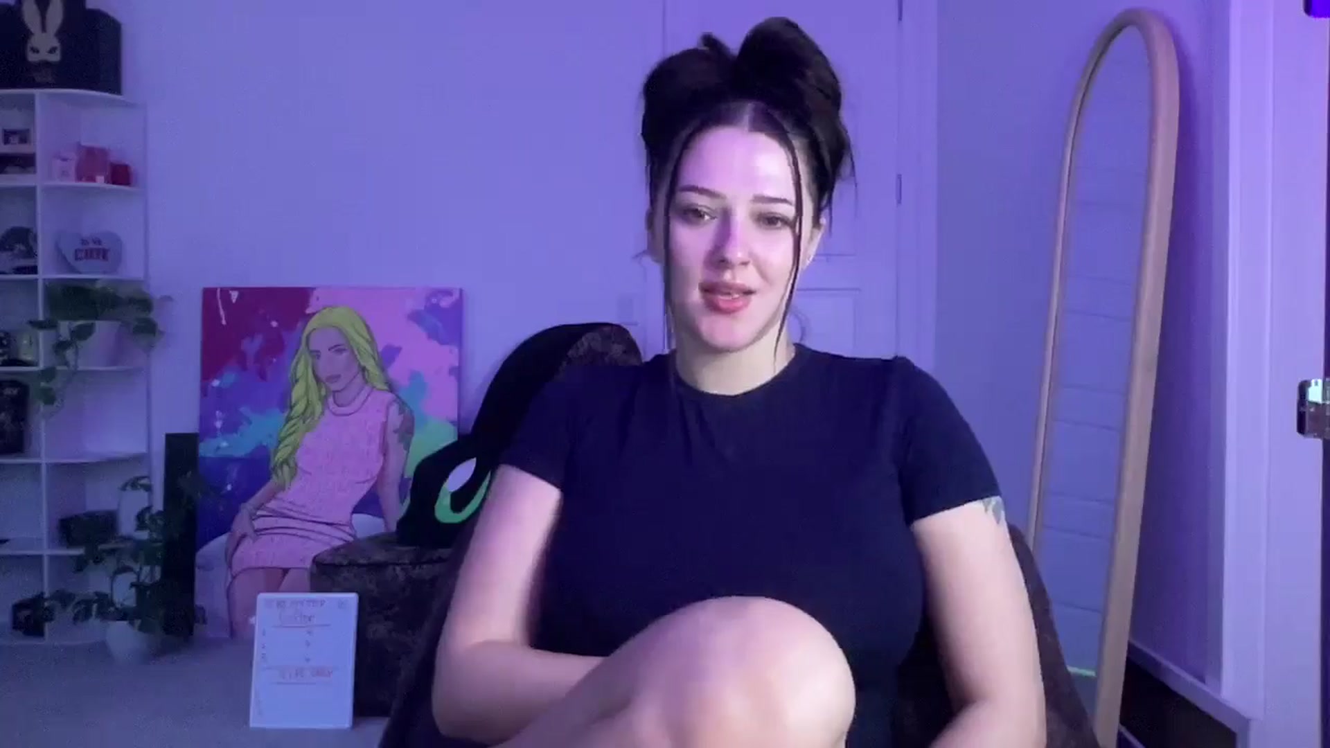 Gallery image thumbnail from Alinasnoww's myfreecams stream on, 02/08/2026, 23:49 image 11 of 20